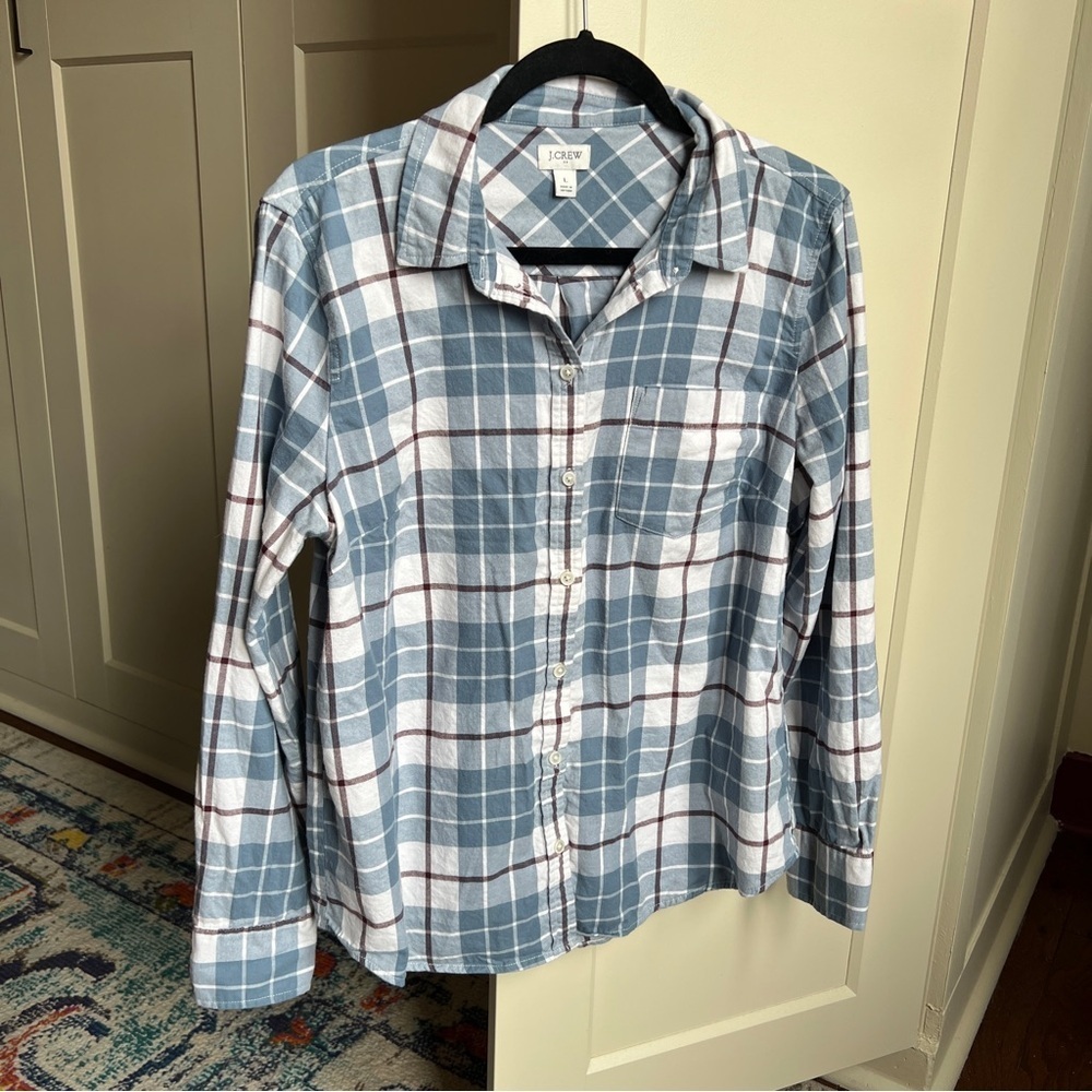 J.Crew plaid Blue and White Cotton Button Down Shirt Size L